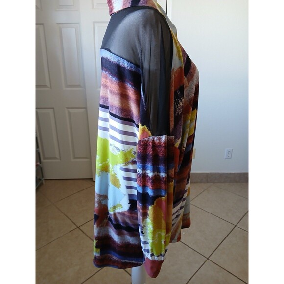 Attitudes by Renee Como Jersey Mesh Shoulder Top Plus Size 3X Printed Tee Shirt - Picture 4 of 16